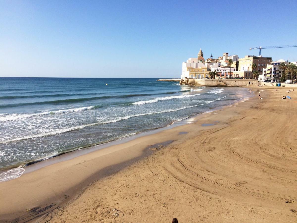 Love Sitges & Beach Luaran gambar