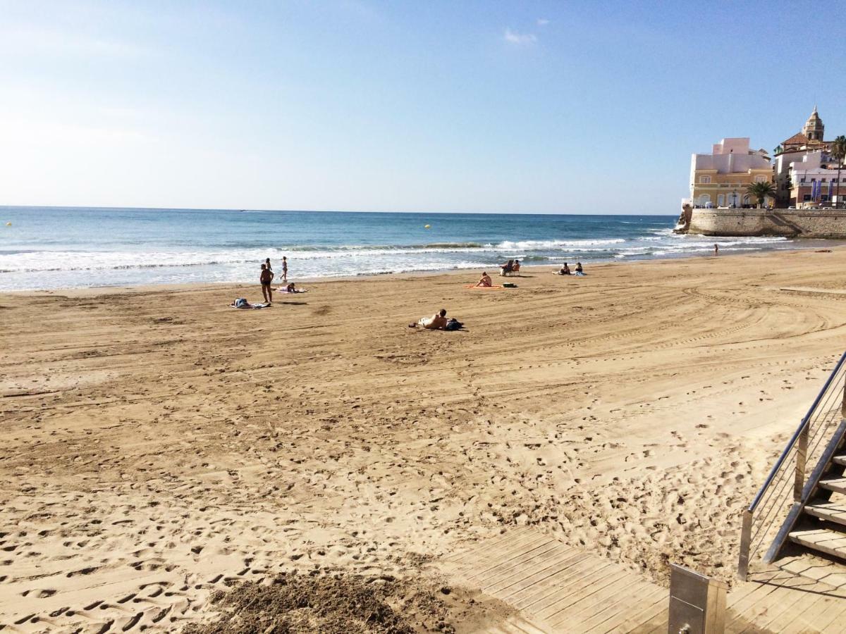 Love Sitges & Beach Luaran gambar